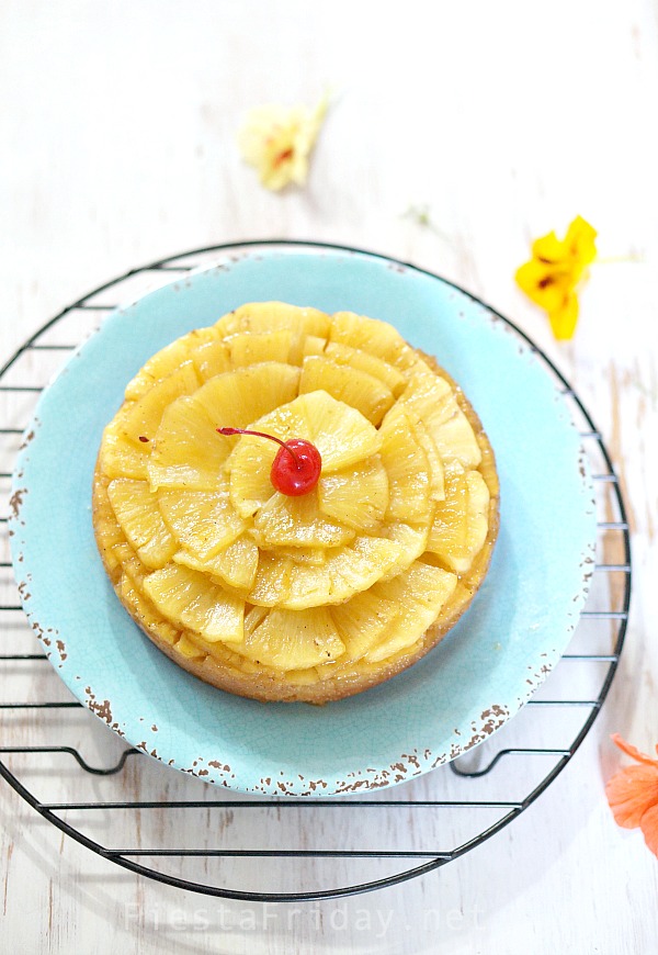 Cooking With Mary and Friends: Old-Fashioned Pineapple Upside Down