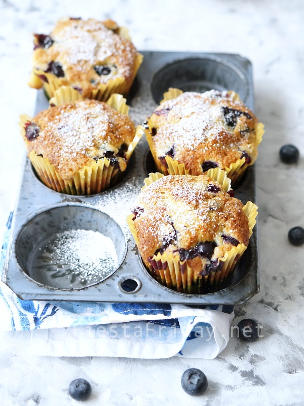 Blueberry Muffins | FiestaFriday.net