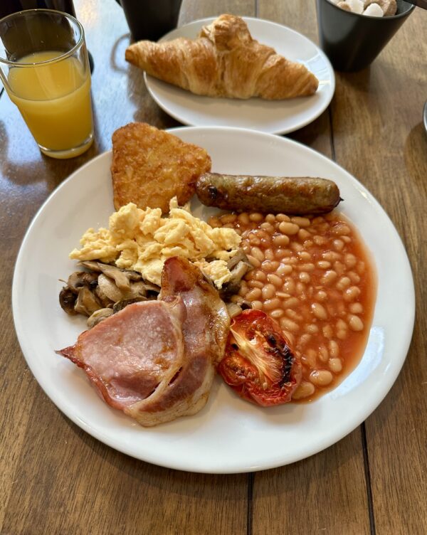 English Breakfast | Fiesta Friday.net